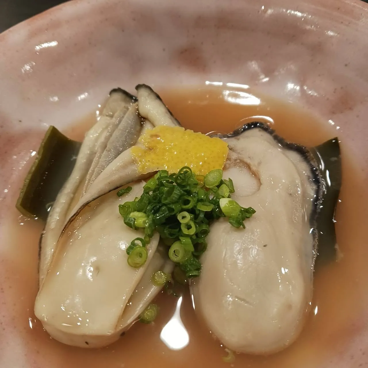 【大粒真牡蠣のちり蒸し】